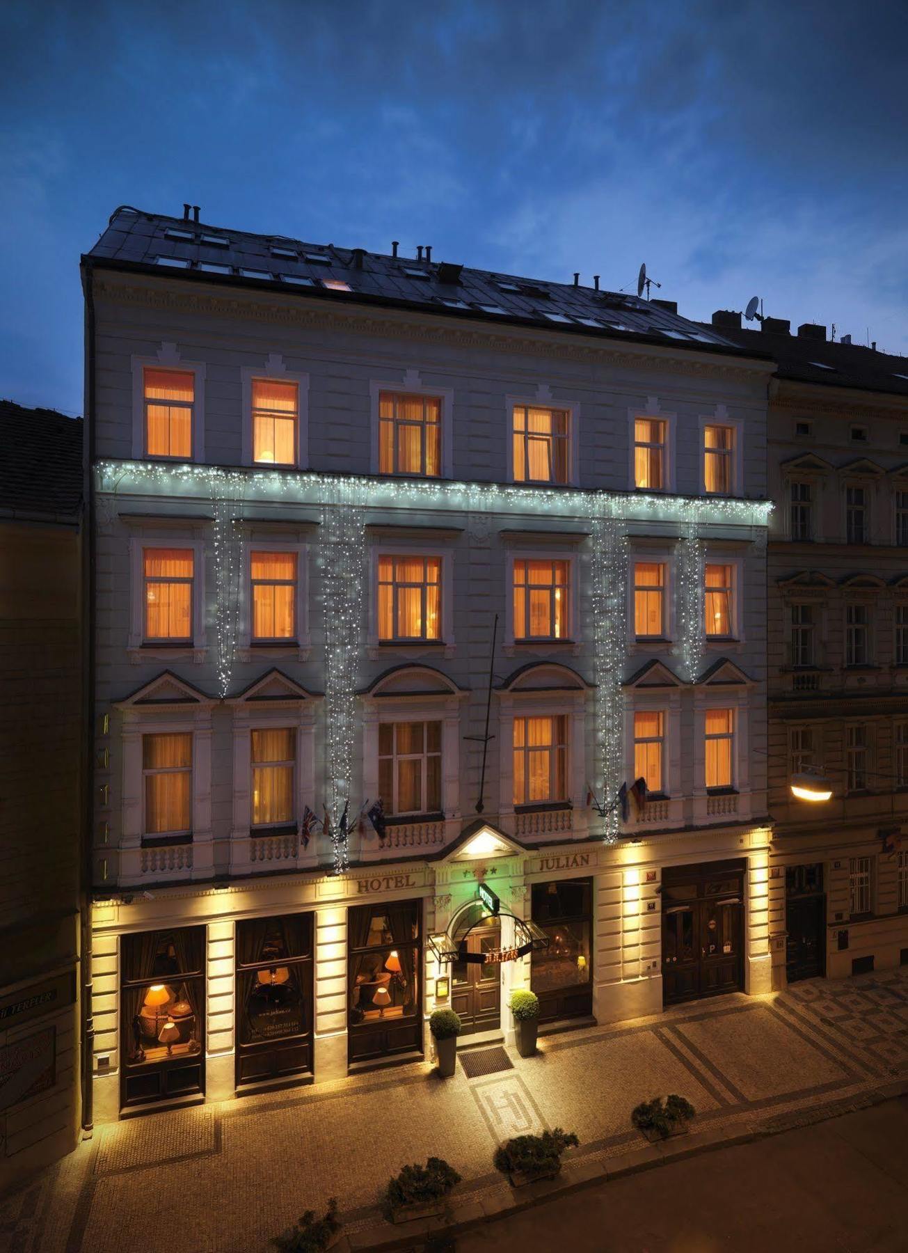 Hotel Julian Praha Eksteriør bilde